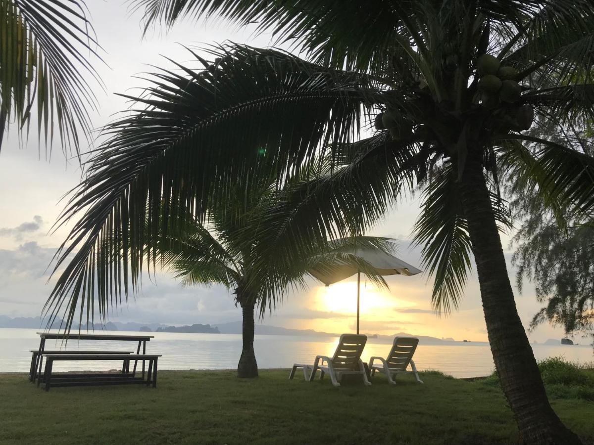 Hotel Koh Yao Yai Sea Breeze House เกาะยาวใหญ่ซีบรีซเฮ้าส์ Exterior foto